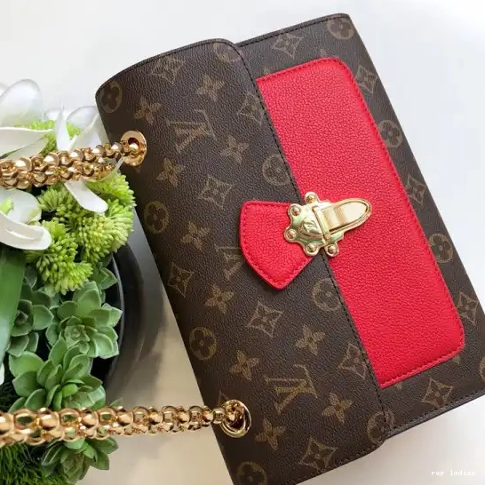 Cheap Vuitton VICTOIRE Louis 0524